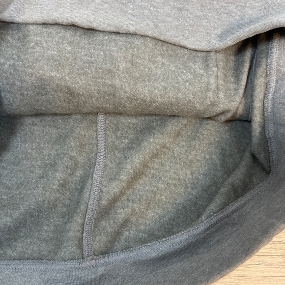 NWT Motherhood Maternity Women LS Hooded Sweatshirt Size M "Love At First Kick" - Picture 12 of 12